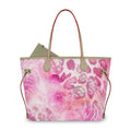 Brush girl Tote bag